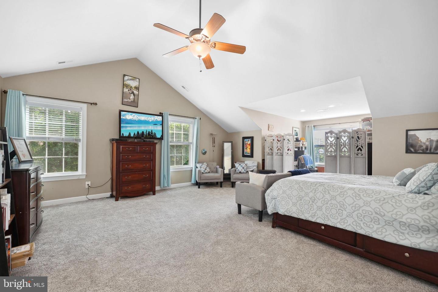 1 ROLLING BROOKE CT, STAFFORD, Virginia 22554, 6 Bedrooms Bedrooms, ,4 BathroomsBathrooms,Residential,For sale,1 ROLLING BROOKE CT,VAST2038858 MLS # VAST2038858