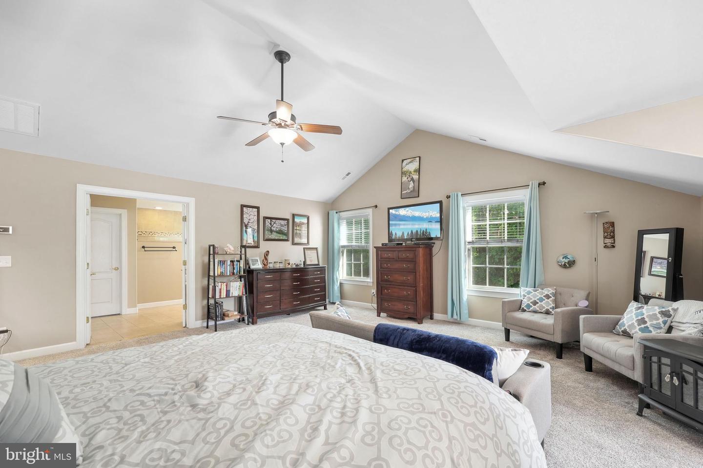 1 ROLLING BROOKE CT, STAFFORD, Virginia 22554, 6 Bedrooms Bedrooms, ,4 BathroomsBathrooms,Residential,For sale,1 ROLLING BROOKE CT,VAST2038858 MLS # VAST2038858