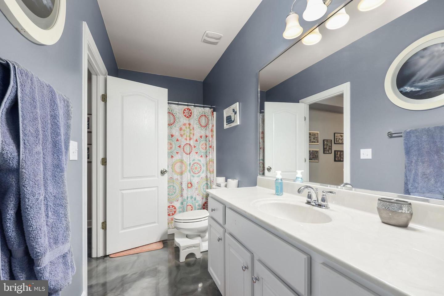 1 ROLLING BROOKE CT, STAFFORD, Virginia 22554, 6 Bedrooms Bedrooms, ,4 BathroomsBathrooms,Residential,For sale,1 ROLLING BROOKE CT,VAST2038858 MLS # VAST2038858