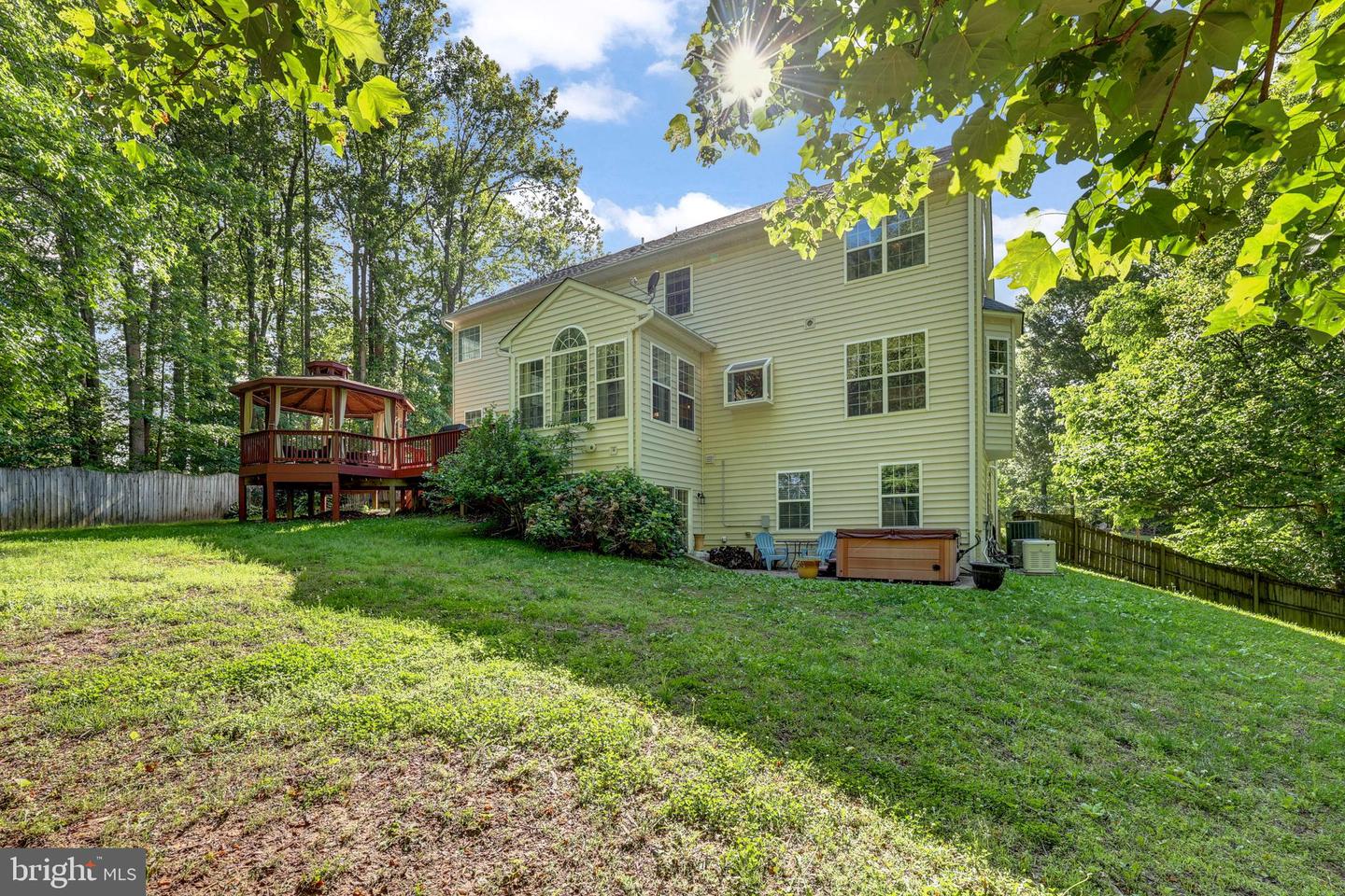 1 ROLLING BROOKE CT, STAFFORD, Virginia 22554, 6 Bedrooms Bedrooms, ,4 BathroomsBathrooms,Residential,For sale,1 ROLLING BROOKE CT,VAST2038858 MLS # VAST2038858