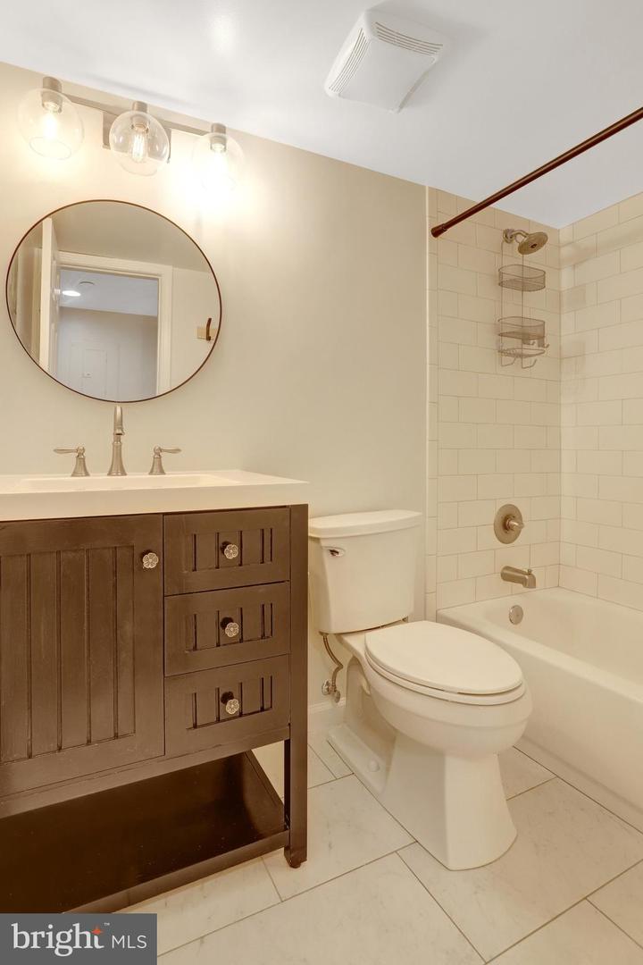 1001 N RANDOLPH ST #109, ARLINGTON, Virginia 22201, 1 Bedroom Bedrooms, ,1 BathroomBathrooms,Residential,For sale,1001 N RANDOLPH ST #109,VAAR2057498 MLS # VAAR2057498