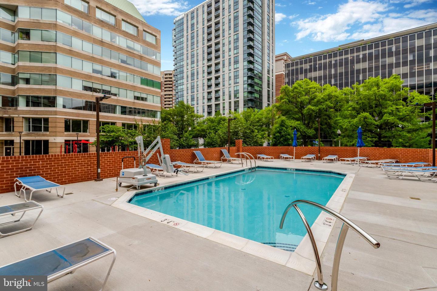 1001 N RANDOLPH ST #109, ARLINGTON, Virginia 22201, 1 Bedroom Bedrooms, ,1 BathroomBathrooms,Residential,For sale,1001 N RANDOLPH ST #109,VAAR2057498 MLS # VAAR2057498