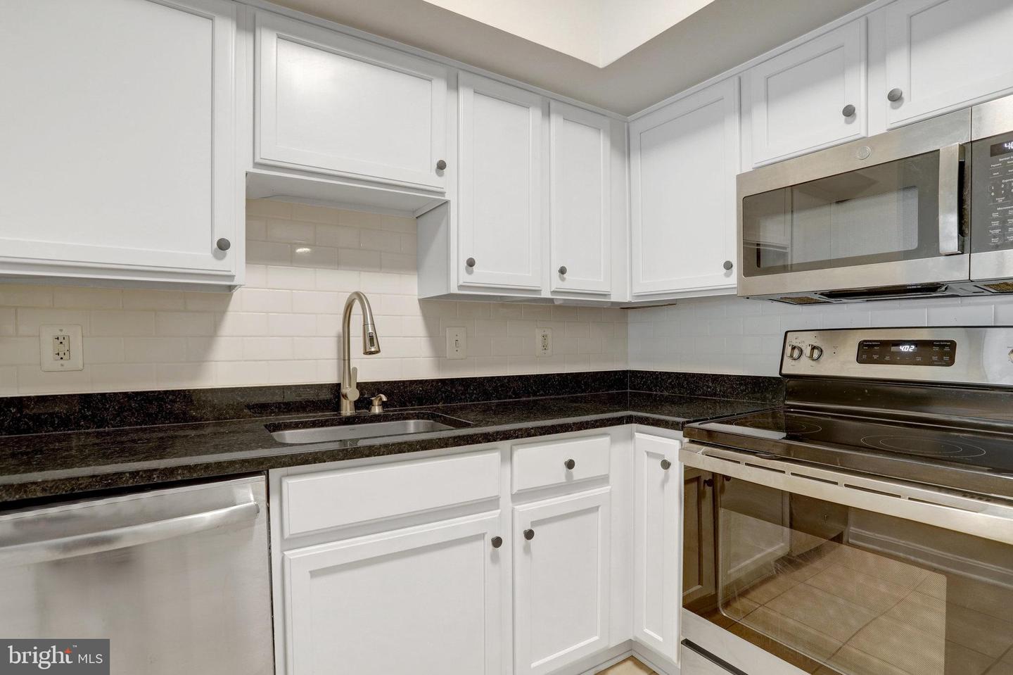 1001 N RANDOLPH ST #109, ARLINGTON, Virginia 22201, 1 Bedroom Bedrooms, ,1 BathroomBathrooms,Residential,For sale,1001 N RANDOLPH ST #109,VAAR2057498 MLS # VAAR2057498
