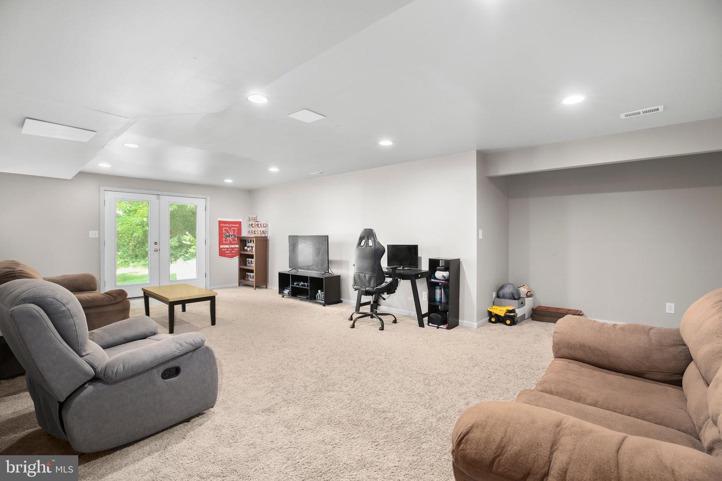 12004 KINGSWOOD BLVD, FREDERICKSBURG, Virginia 22408, 5 Bedrooms Bedrooms, ,3 BathroomsBathrooms,Residential,For sale,12004 KINGSWOOD BLVD,VASP2033152 MLS # VASP2033152