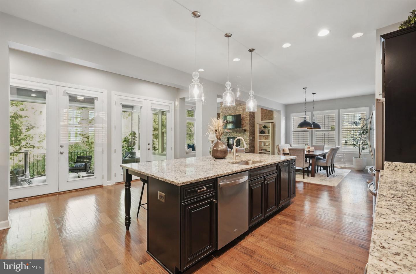 41223 CHATHAM GREEN CIR, ALDIE, Virginia 20105, 5 Bedrooms Bedrooms, ,4 BathroomsBathrooms,Residential,For sale,41223 CHATHAM GREEN CIR,VALO2096526 MLS # VALO2096526