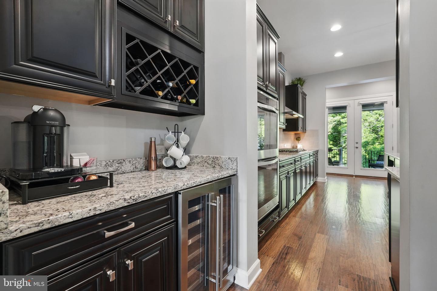 41223 CHATHAM GREEN CIR, ALDIE, Virginia 20105, 5 Bedrooms Bedrooms, ,4 BathroomsBathrooms,Residential,For sale,41223 CHATHAM GREEN CIR,VALO2096526 MLS # VALO2096526