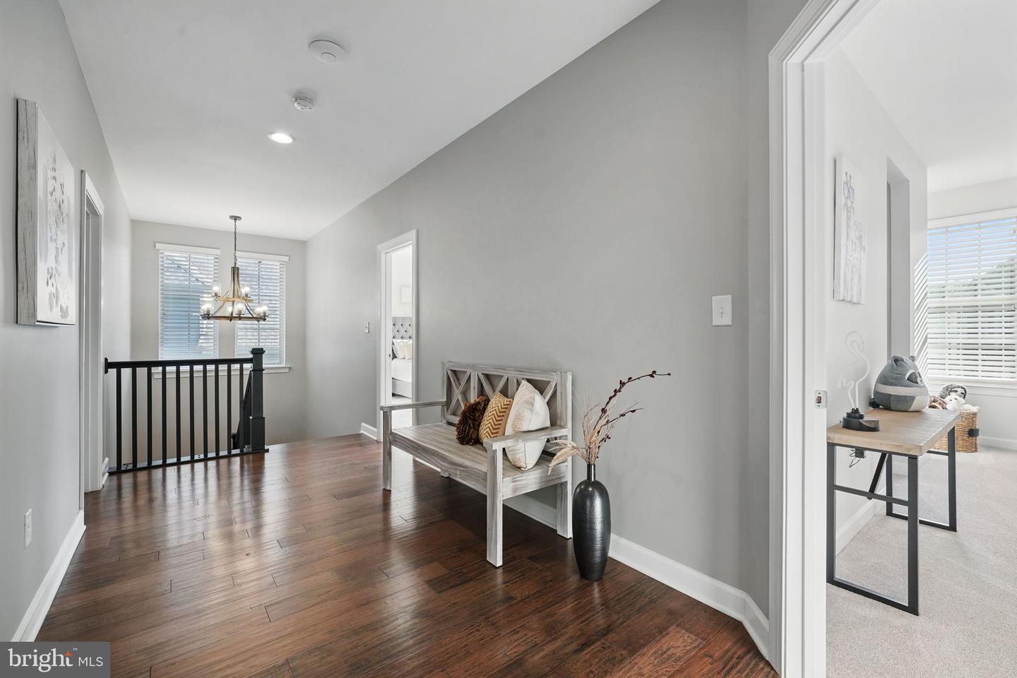 41223 CHATHAM GREEN CIR, ALDIE, Virginia 20105, 5 Bedrooms Bedrooms, ,4 BathroomsBathrooms,Residential,For sale,41223 CHATHAM GREEN CIR,VALO2096526 MLS # VALO2096526