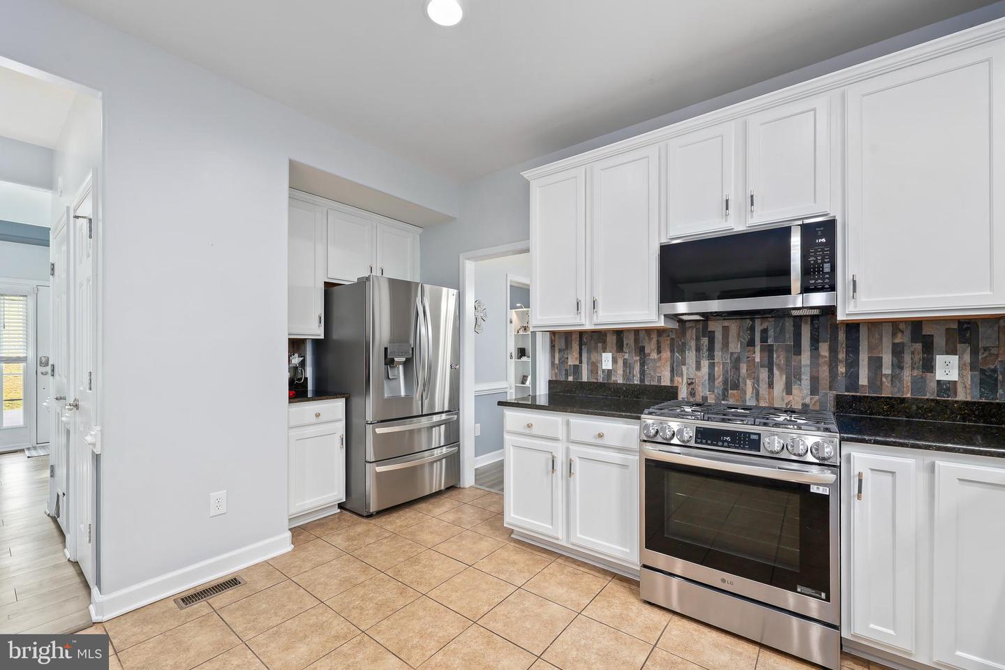 18 BLOSSOM TREE CT, STAFFORD, Virginia 22554, 5 Bedrooms Bedrooms, ,3 BathroomsBathrooms,Residential,For sale,18 BLOSSOM TREE CT,VAST2038874 MLS # VAST2038874