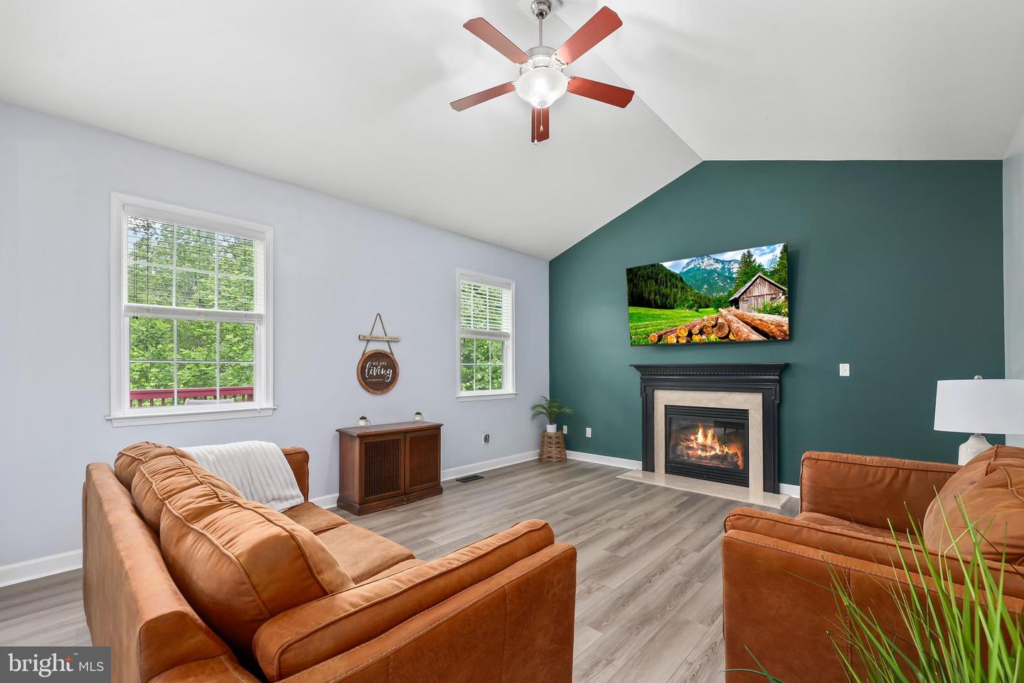18 BLOSSOM TREE CT, STAFFORD, Virginia 22554, 5 Bedrooms Bedrooms, ,3 BathroomsBathrooms,Residential,For sale,18 BLOSSOM TREE CT,VAST2038874 MLS # VAST2038874