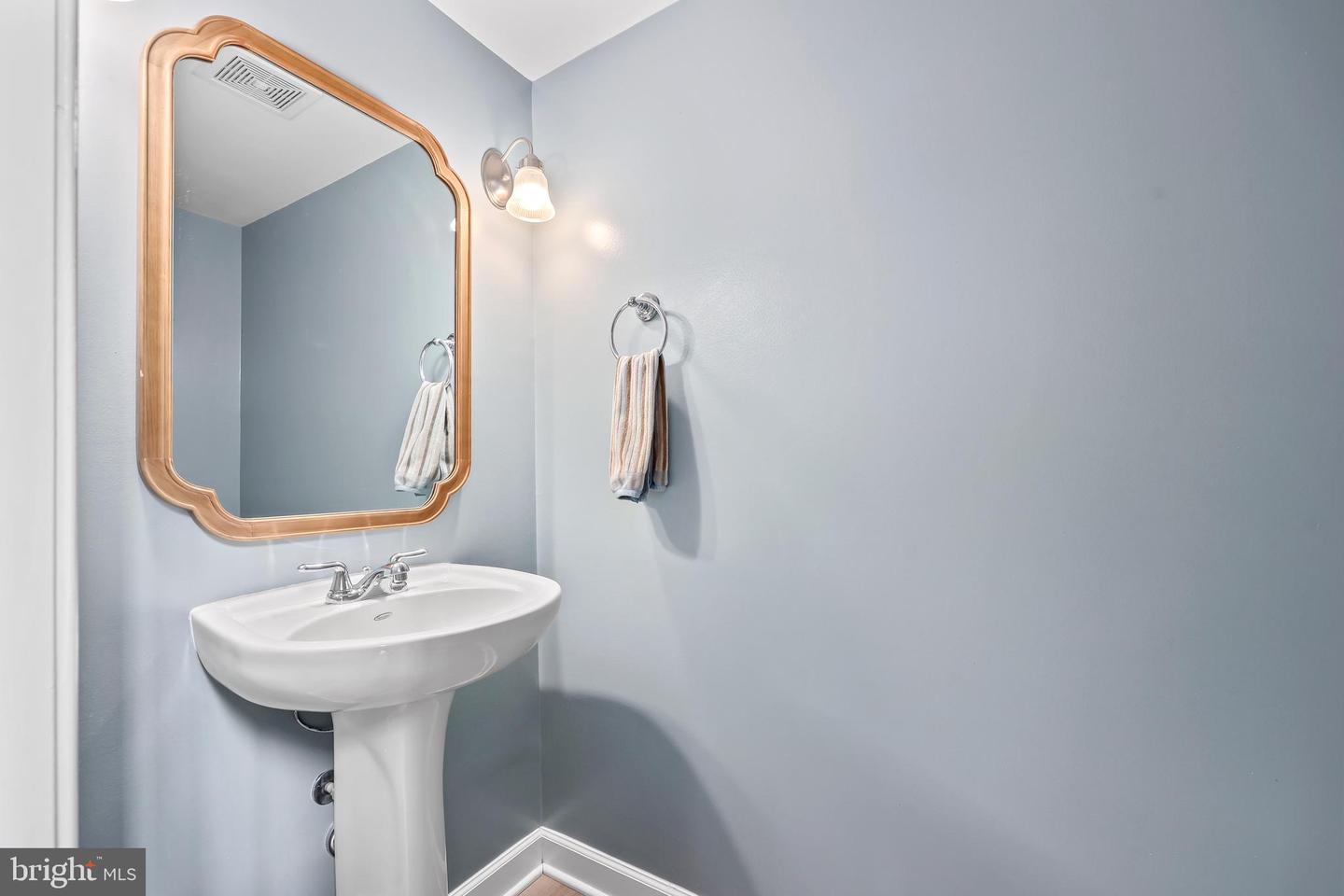 18 BLOSSOM TREE CT, STAFFORD, Virginia 22554, 5 Bedrooms Bedrooms, ,3 BathroomsBathrooms,Residential,For sale,18 BLOSSOM TREE CT,VAST2038874 MLS # VAST2038874