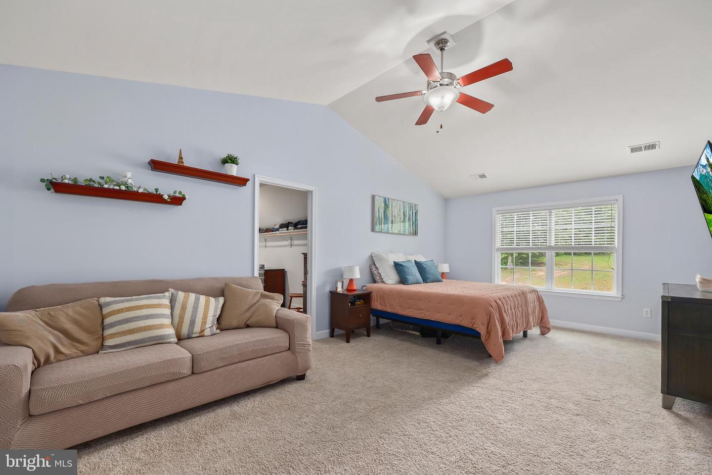 18 BLOSSOM TREE CT, STAFFORD, Virginia 22554, 5 Bedrooms Bedrooms, ,3 BathroomsBathrooms,Residential,For sale,18 BLOSSOM TREE CT,VAST2038874 MLS # VAST2038874