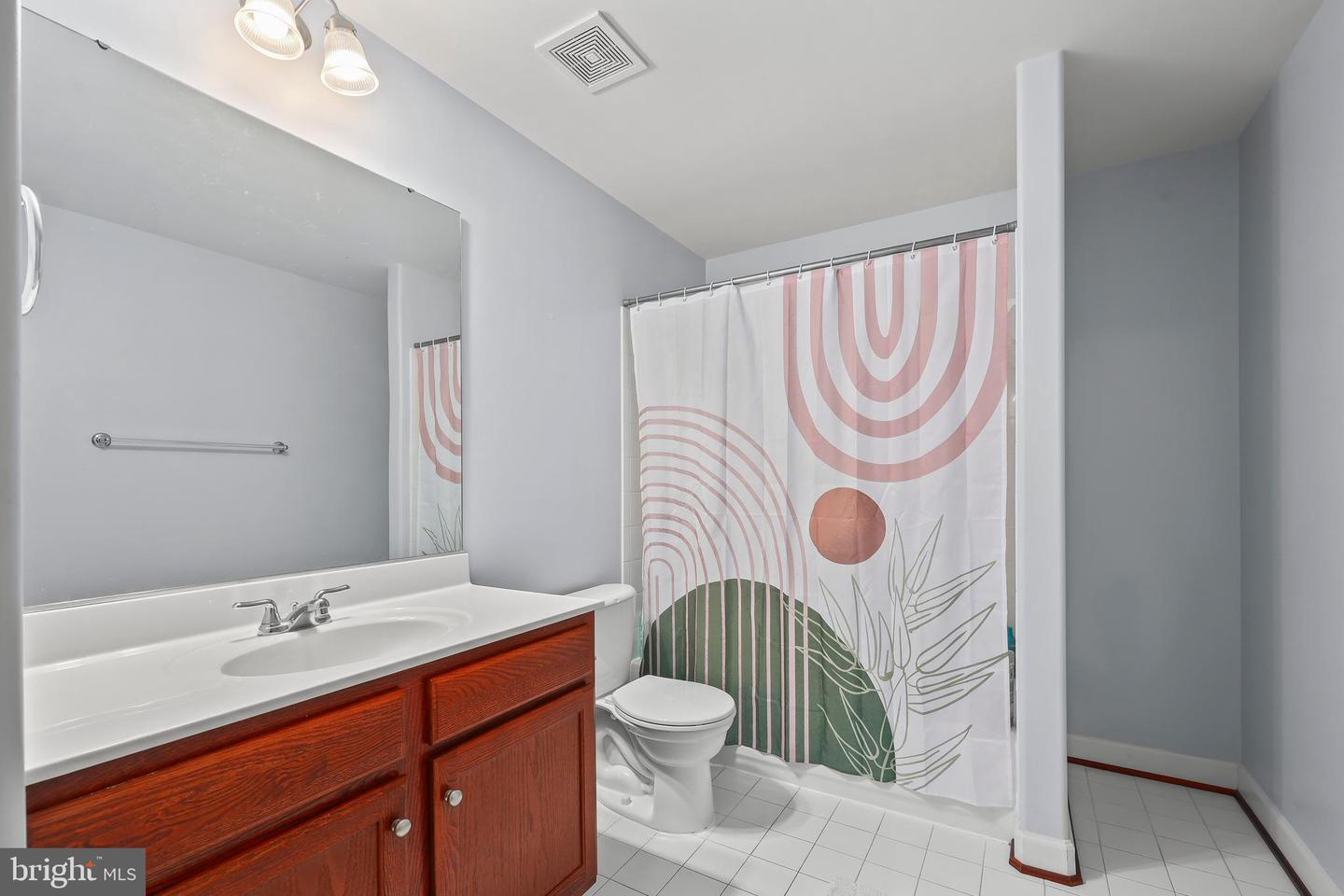 18 BLOSSOM TREE CT, STAFFORD, Virginia 22554, 5 Bedrooms Bedrooms, ,3 BathroomsBathrooms,Residential,For sale,18 BLOSSOM TREE CT,VAST2038874 MLS # VAST2038874