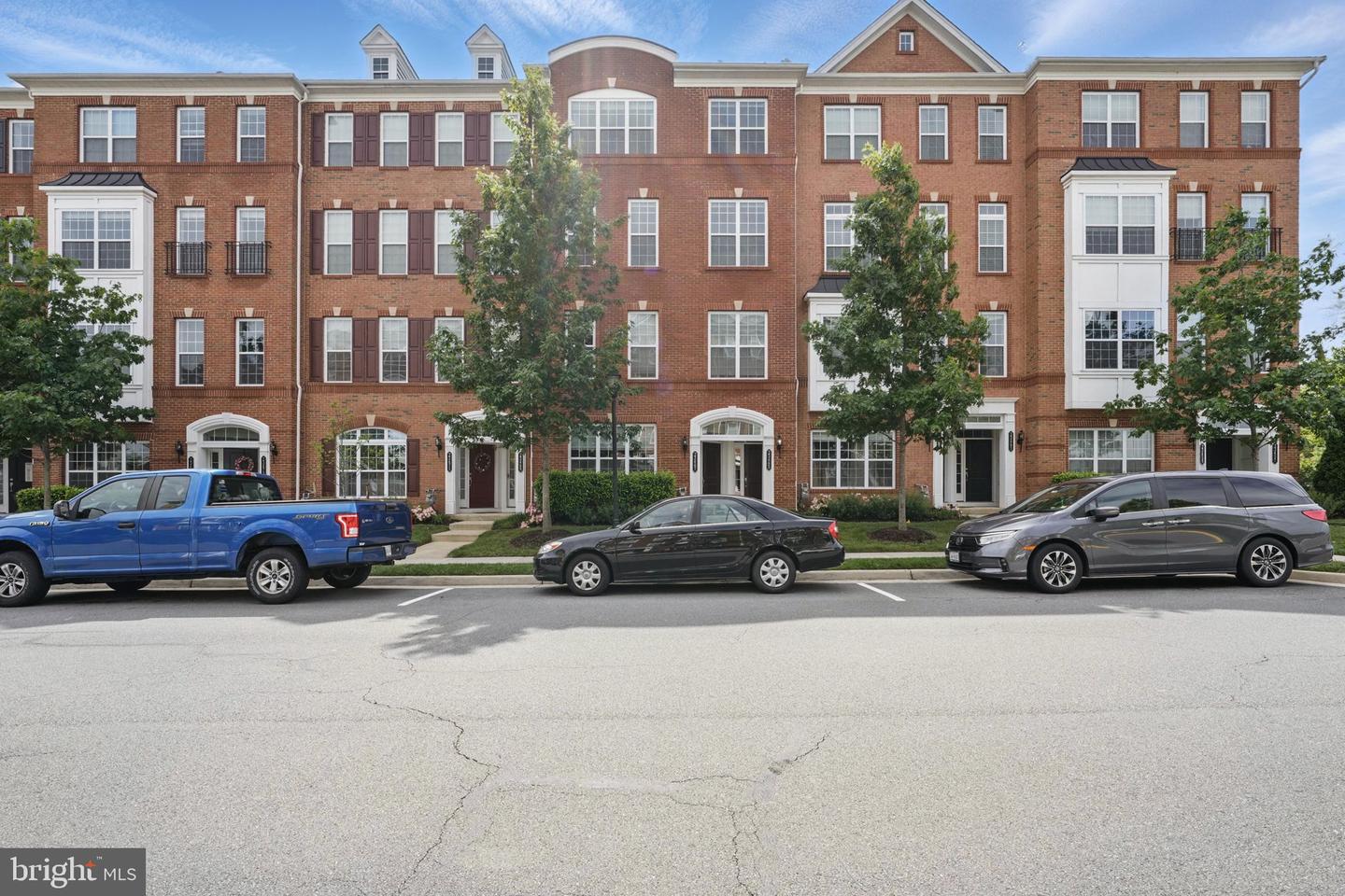 23465 BELVOIR WOODS TER, ASHBURN, Virginia 20148, 3 Bedrooms Bedrooms, ,2 BathroomsBathrooms,Residential,For sale,23465 BELVOIR WOODS TER,VALO2096546 MLS # VALO2096546