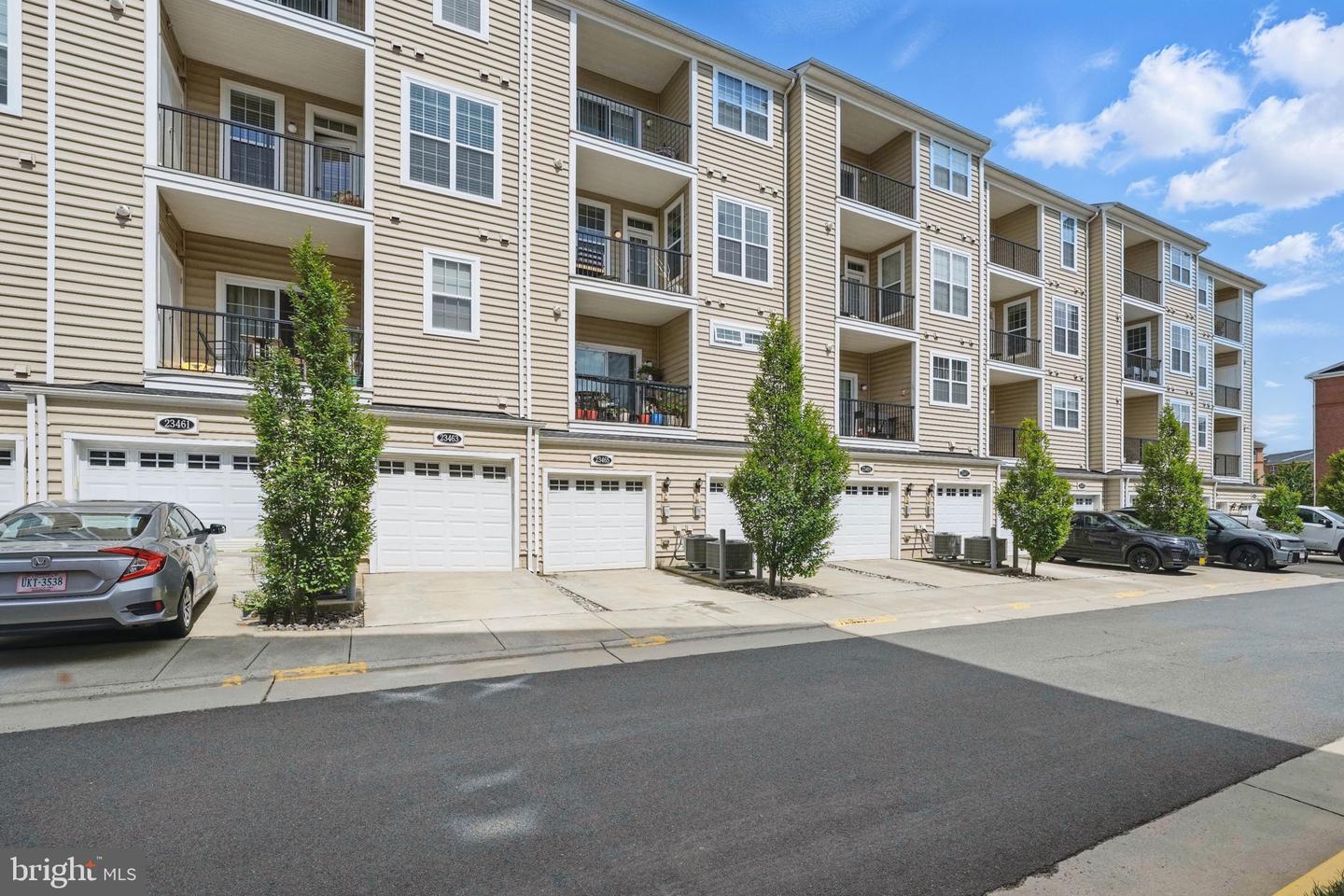 23465 BELVOIR WOODS TER, ASHBURN, Virginia 20148, 3 Bedrooms Bedrooms, ,2 BathroomsBathrooms,Residential,For sale,23465 BELVOIR WOODS TER,VALO2096546 MLS # VALO2096546