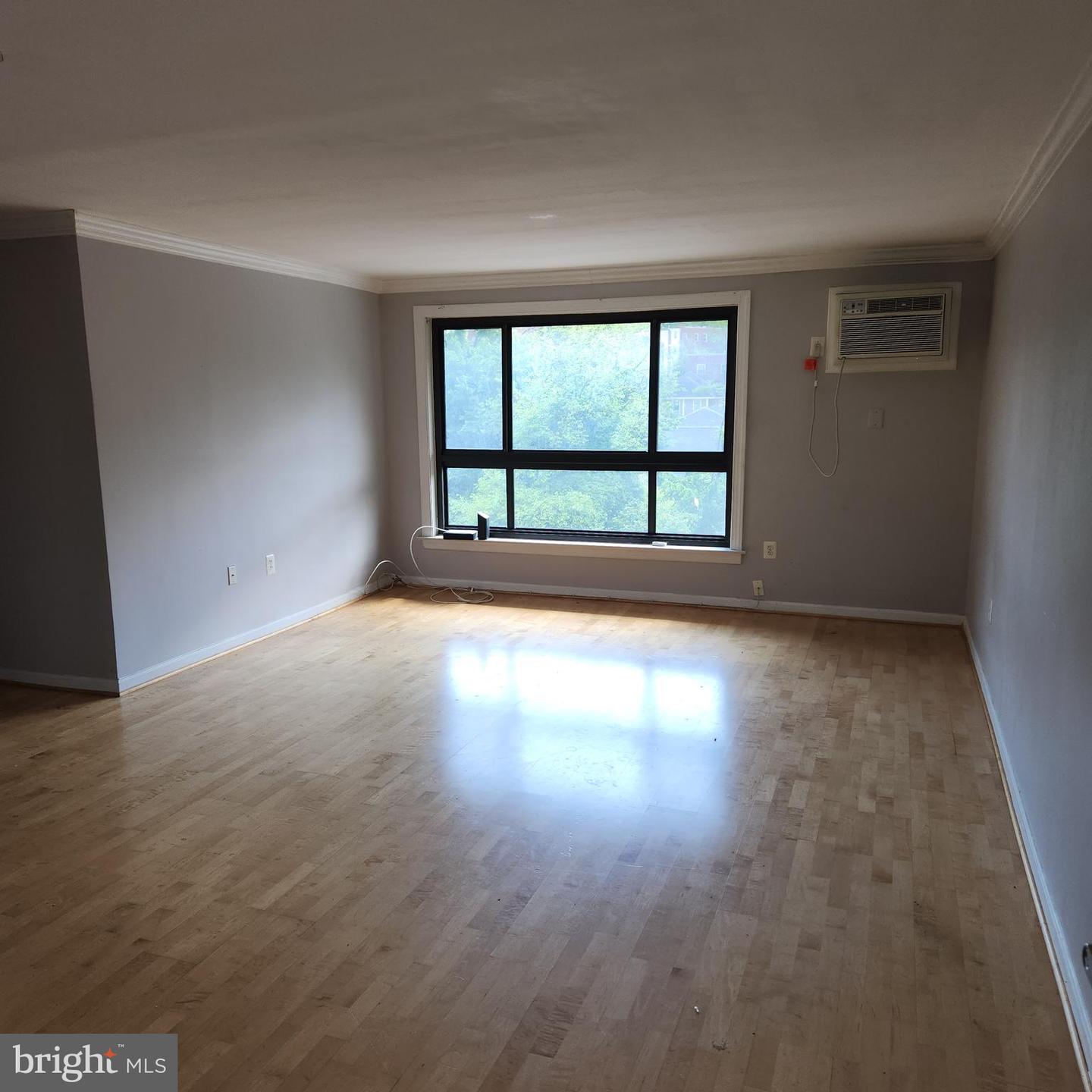 3105 NAYLOR RD SE #302, WASHINGTON, District Of Columbia 20020, 2 Bedrooms Bedrooms, ,1 BathroomBathrooms,Residential,For sale,3105 NAYLOR RD SE #302,DCDC2200712 MLS # DCDC2200712