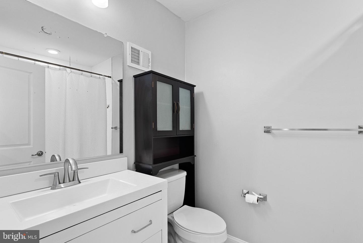 7524 PURDUE CT, MANASSAS, Virginia 20109, 3 Bedrooms Bedrooms, ,2 BathroomsBathrooms,Residential,For sale,7524 PURDUE CT,VAPW2094720 MLS # VAPW2094720