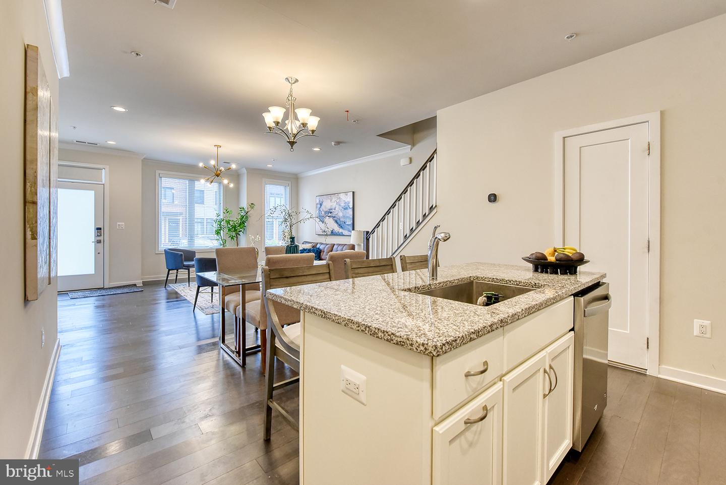 43185 MONGOLD SQ, ASHBURN, Virginia 20148, 3 Bedrooms Bedrooms, ,2 BathroomsBathrooms,Residential,For sale,43185 MONGOLD SQ,VALO2096566 MLS # VALO2096566