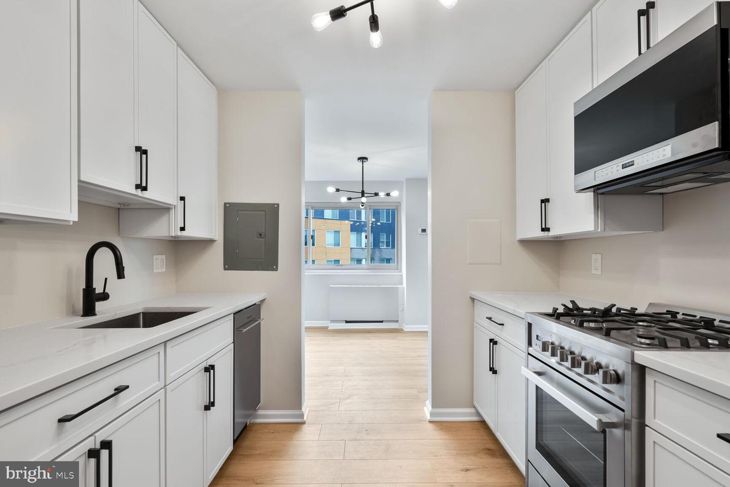 4520 KING ST #609, ALEXANDRIA, Virginia 22302, 1 Bedroom Bedrooms, ,1 BathroomBathrooms,Residential,For sale,4520 KING ST #609,VAAX2045378 MLS # VAAX2045378