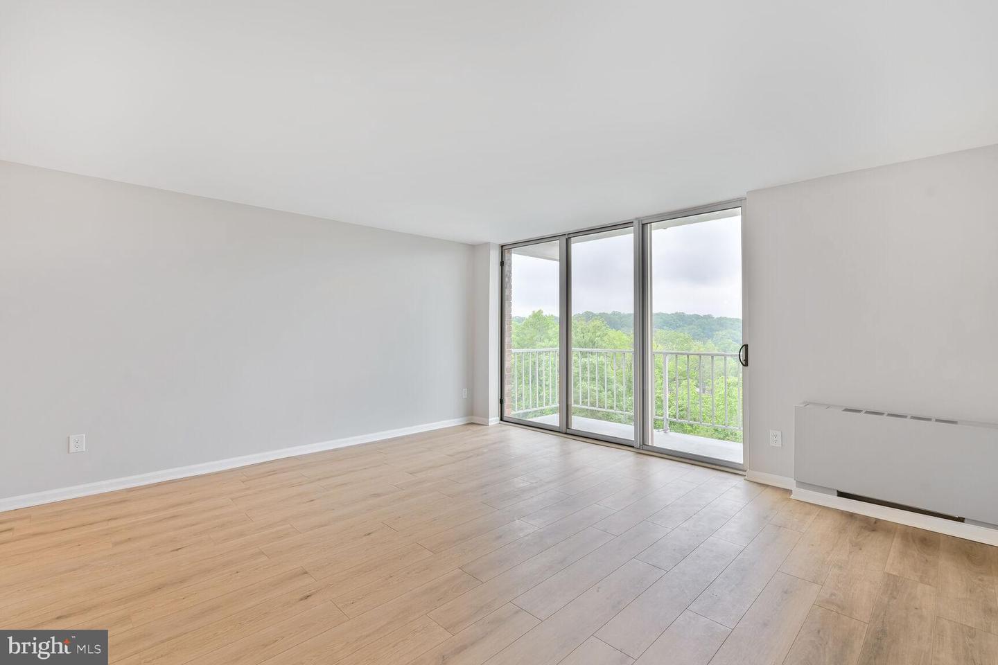 4520 KING ST #609, ALEXANDRIA, Virginia 22302, 1 Bedroom Bedrooms, ,1 BathroomBathrooms,Residential,For sale,4520 KING ST #609,VAAX2045378 MLS # VAAX2045378