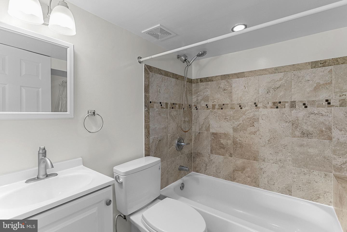 1967 COURTHOUSE RD, STAFFORD, Virginia 22554, 5 Bedrooms Bedrooms, ,3 BathroomsBathrooms,Residential,For sale,1967 COURTHOUSE RD,VAST2038884 MLS # VAST2038884