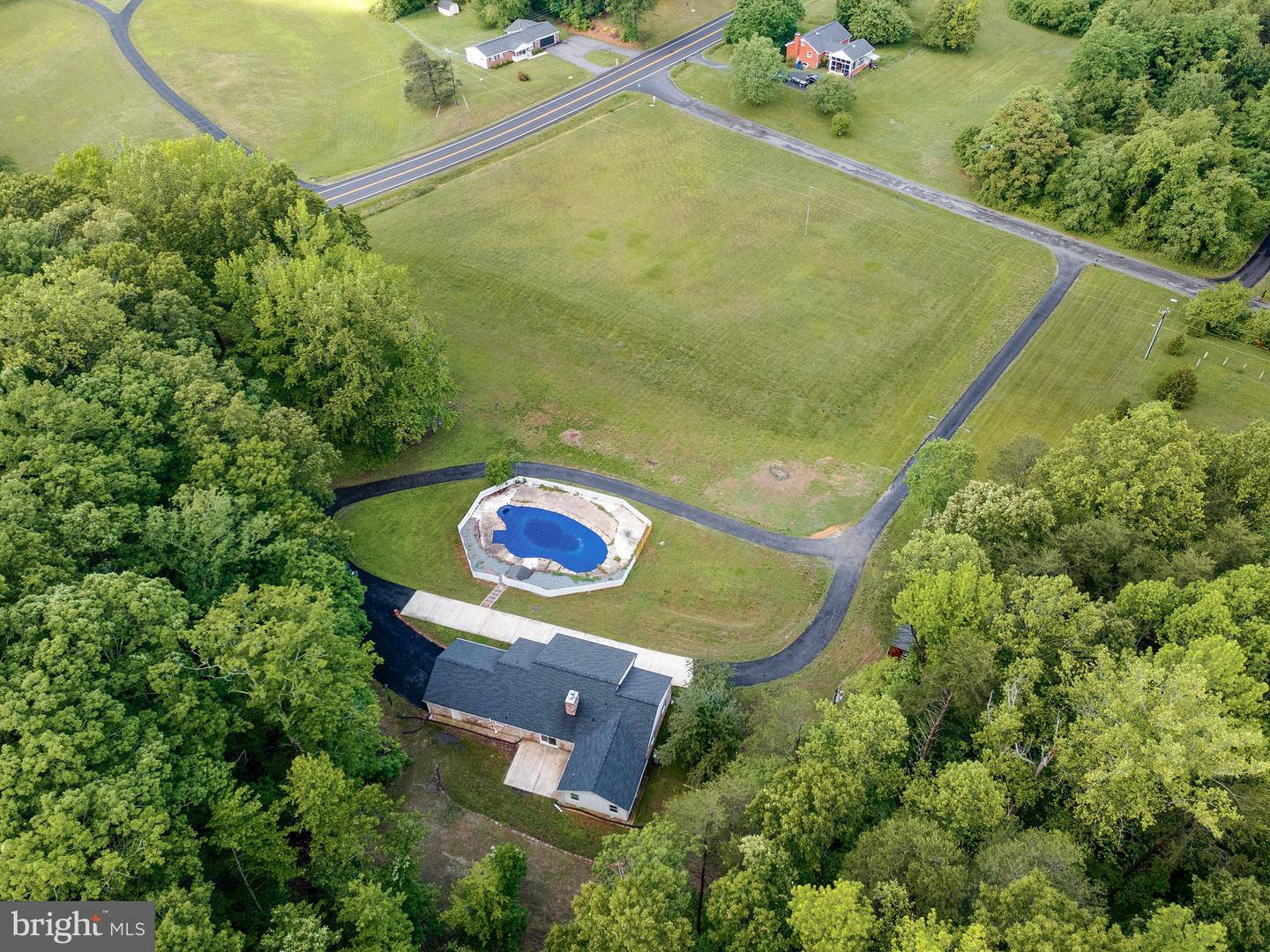 1967 COURTHOUSE RD, STAFFORD, Virginia 22554, 5 Bedrooms Bedrooms, ,3 BathroomsBathrooms,Residential,For sale,1967 COURTHOUSE RD,VAST2038884 MLS # VAST2038884