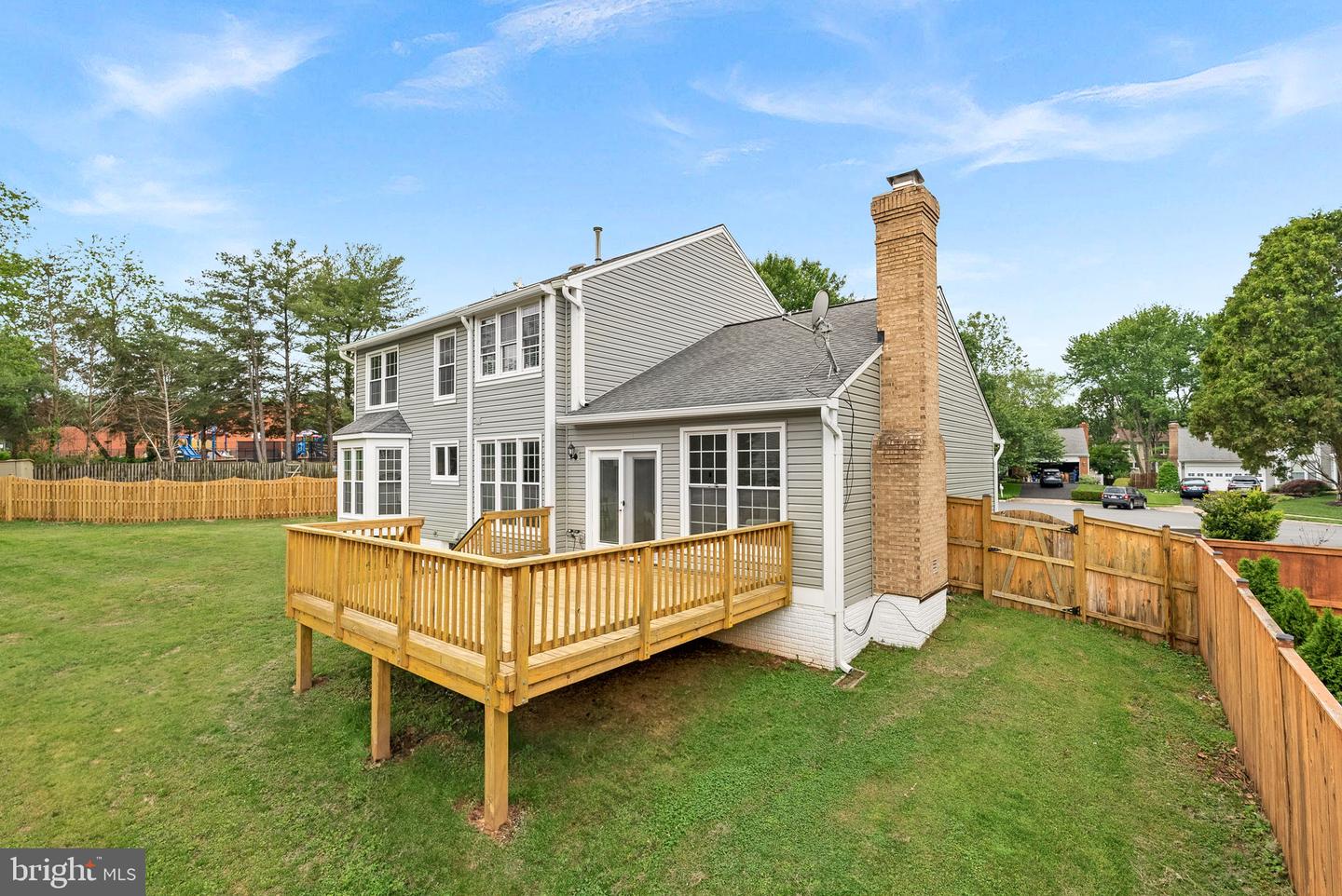 2619 STONE MOUNTAIN CT, HERNDON, Virginia 20170, 4 Bedrooms Bedrooms, ,3 BathroomsBathrooms,Residential,For sale,2619 STONE MOUNTAIN CT,VAFX2241080 MLS # VAFX2241080