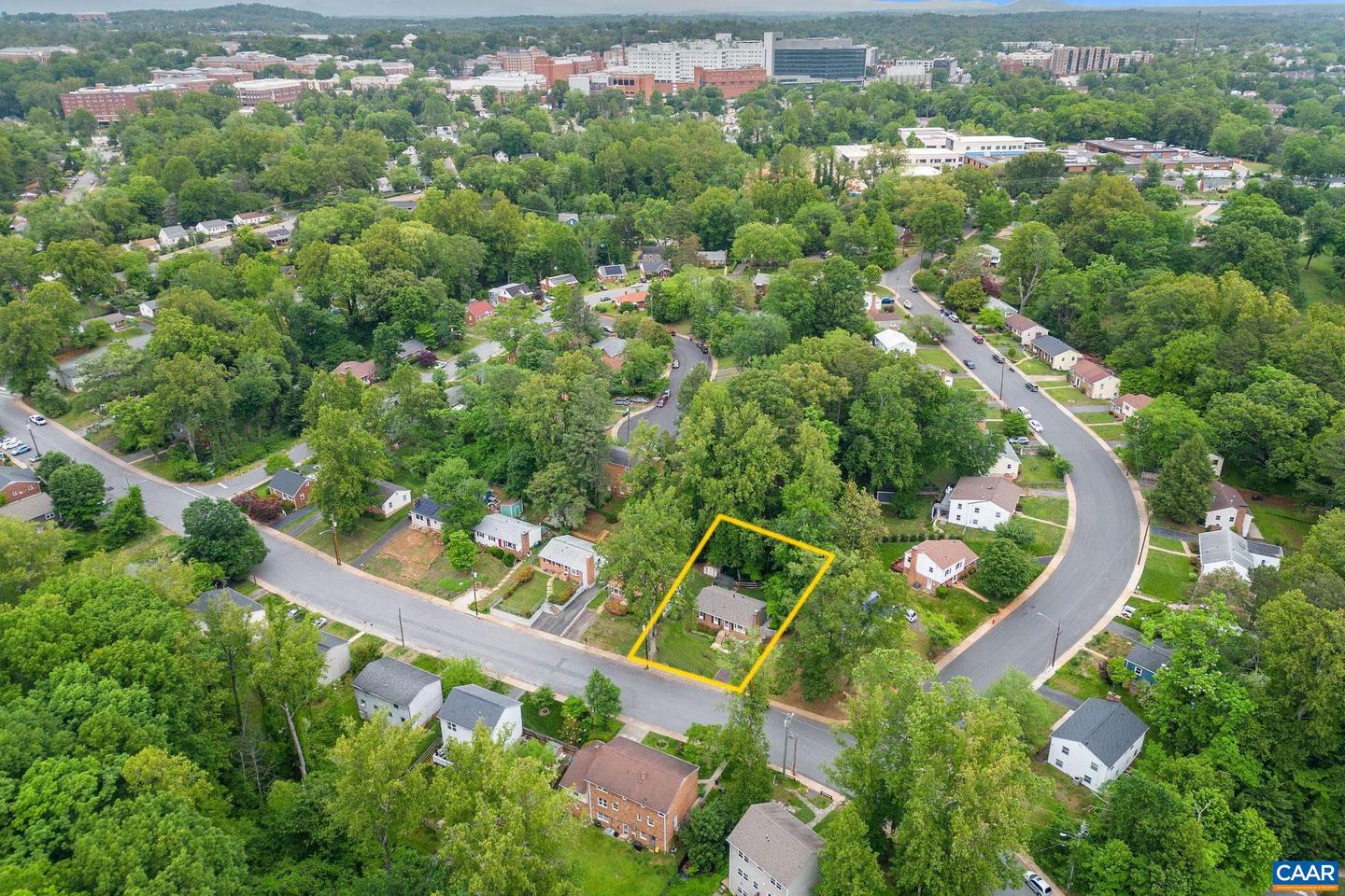 713 ROCK CREEK RD, CHARLOTTESVILLE, Virginia 22903, 3 Bedrooms Bedrooms, ,2 BathroomsBathrooms,Residential,For sale,713 ROCK CREEK RD,664565 MLS # 664565