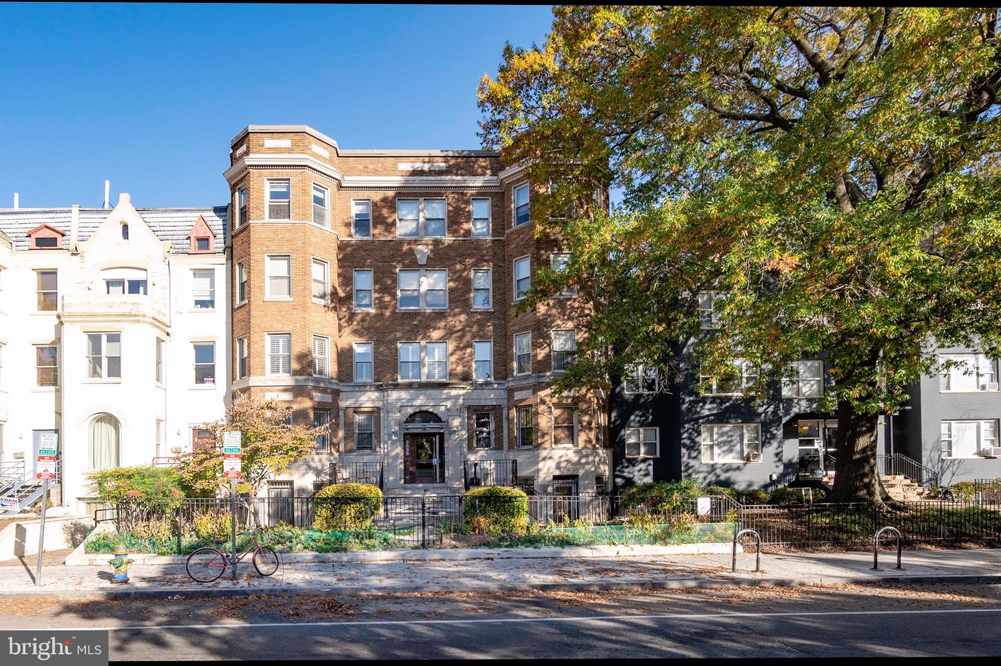 2535 13TH ST NW #403, WASHINGTON, District Of Columbia 20009, 1 Bedroom Bedrooms, ,1 BathroomBathrooms,Residential,For sale,2535 13TH ST NW #403,DCDC2200822 MLS # DCDC2200822