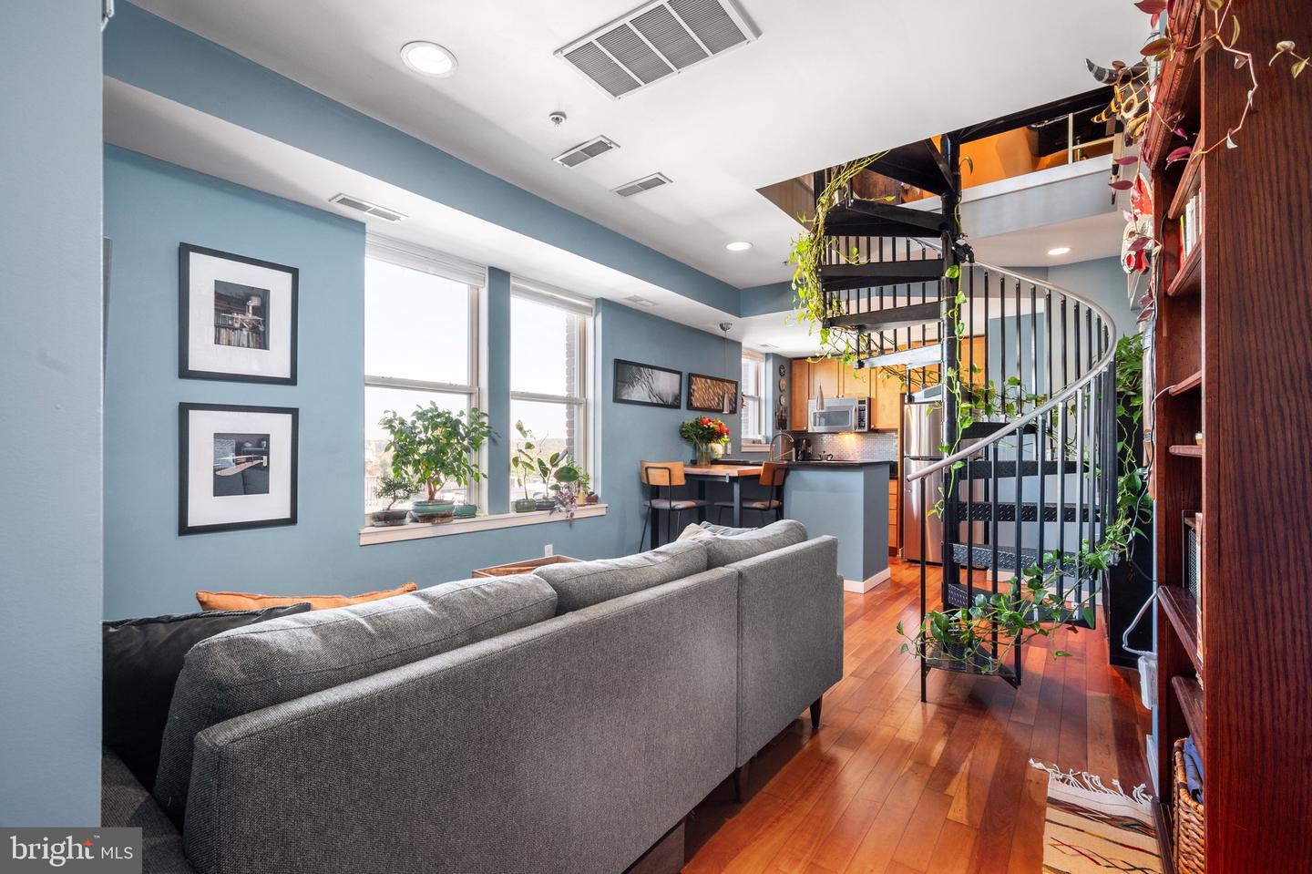 2535 13TH ST NW #403, WASHINGTON, District Of Columbia 20009, 1 Bedroom Bedrooms, ,1 BathroomBathrooms,Residential,For sale,2535 13TH ST NW #403,DCDC2200822 MLS # DCDC2200822