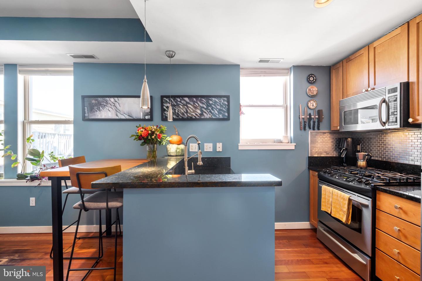 2535 13TH ST NW #403, WASHINGTON, District Of Columbia 20009, 1 Bedroom Bedrooms, ,1 BathroomBathrooms,Residential,For sale,2535 13TH ST NW #403,DCDC2200822 MLS # DCDC2200822