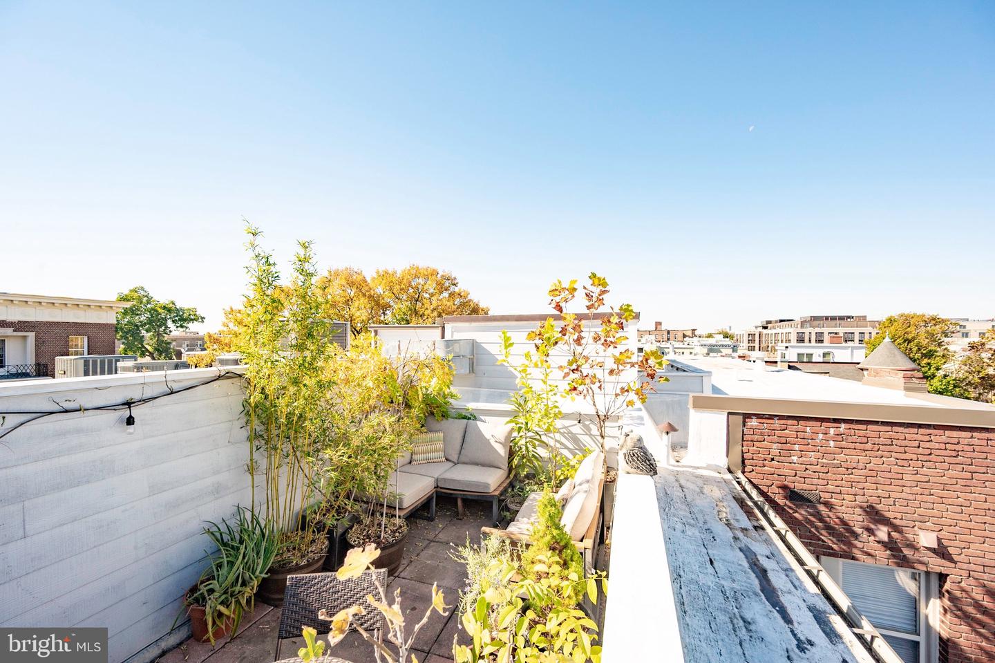 2535 13TH ST NW #403, WASHINGTON, District Of Columbia 20009, 1 Bedroom Bedrooms, ,1 BathroomBathrooms,Residential,For sale,2535 13TH ST NW #403,DCDC2200822 MLS # DCDC2200822