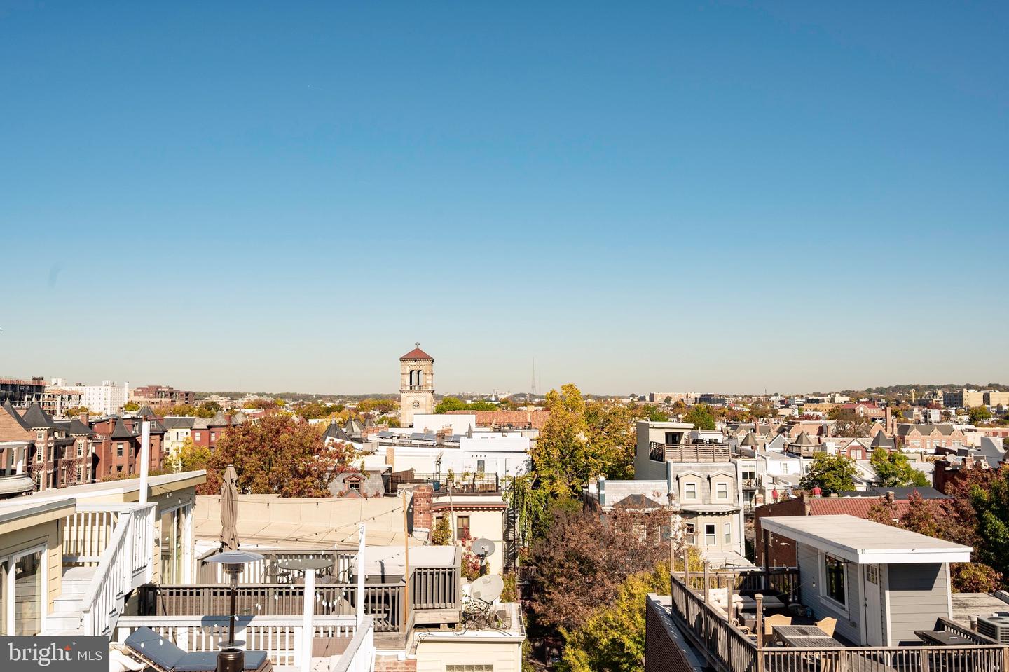 2535 13TH ST NW #403, WASHINGTON, District Of Columbia 20009, 1 Bedroom Bedrooms, ,1 BathroomBathrooms,Residential,For sale,2535 13TH ST NW #403,DCDC2200822 MLS # DCDC2200822