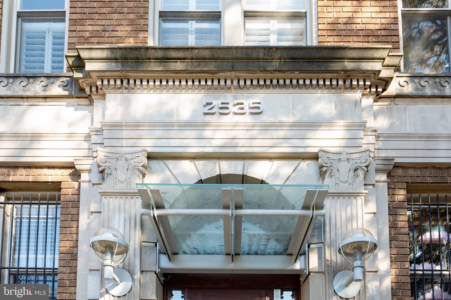 2535 13TH ST NW #403, WASHINGTON, District Of Columbia 20009, 1 Bedroom Bedrooms, ,1 BathroomBathrooms,Residential,For sale,2535 13TH ST NW #403,DCDC2200822 MLS # DCDC2200822
