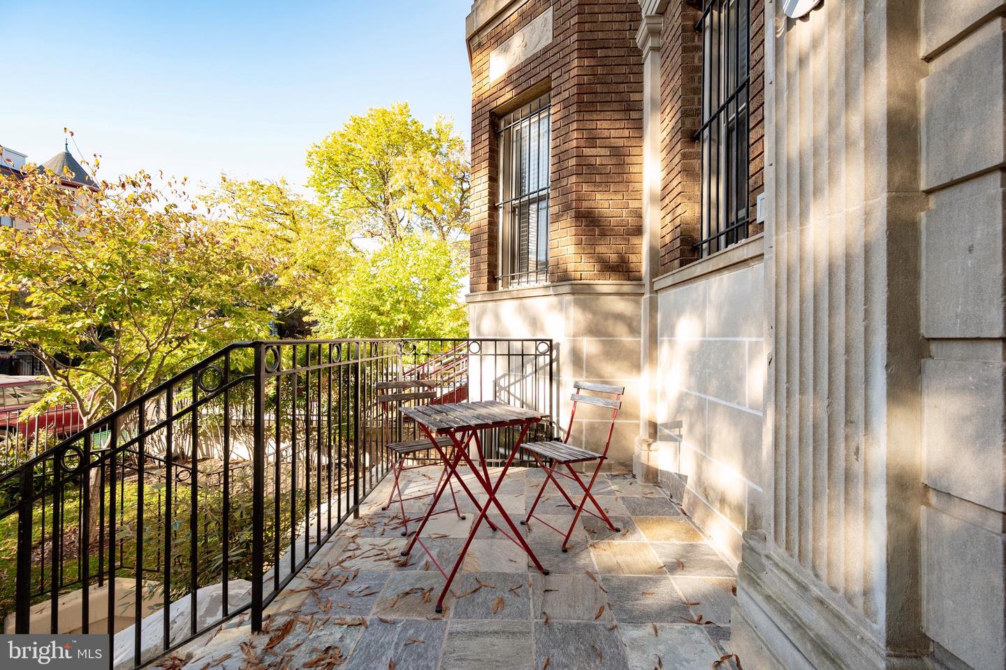 2535 13TH ST NW #403, WASHINGTON, District Of Columbia 20009, 1 Bedroom Bedrooms, ,1 BathroomBathrooms,Residential,For sale,2535 13TH ST NW #403,DCDC2200822 MLS # DCDC2200822