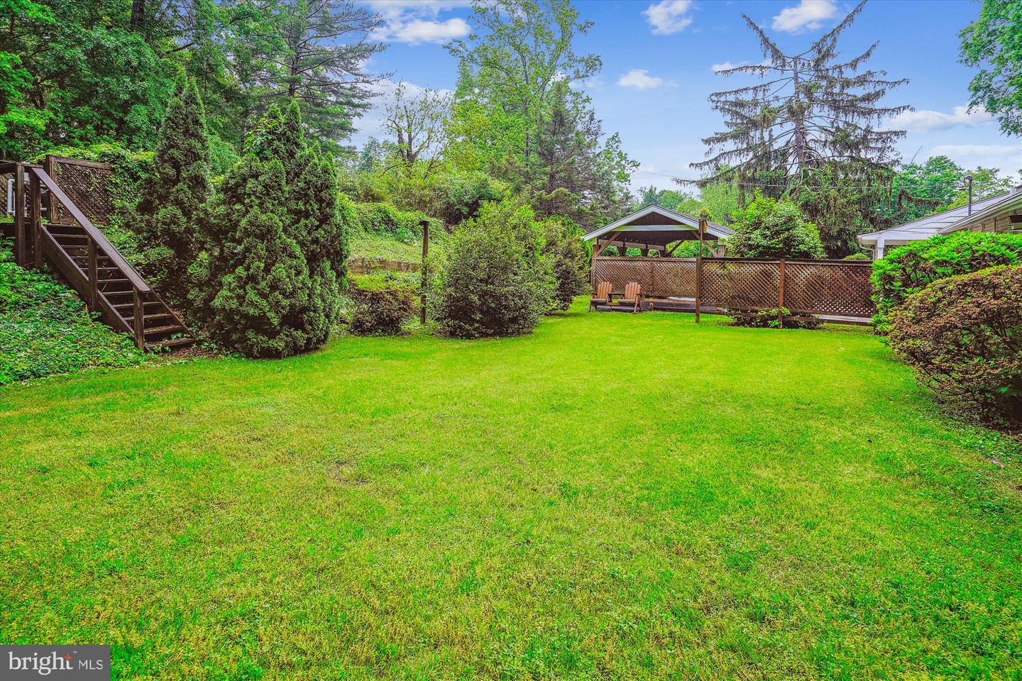 1116 MORNINGSIDE LN, ALEXANDRIA, Virginia 22308, 3 Bedrooms Bedrooms, ,3 BathroomsBathrooms,Residential,For sale,1116 MORNINGSIDE LN,VAFX2241094 MLS # VAFX2241094