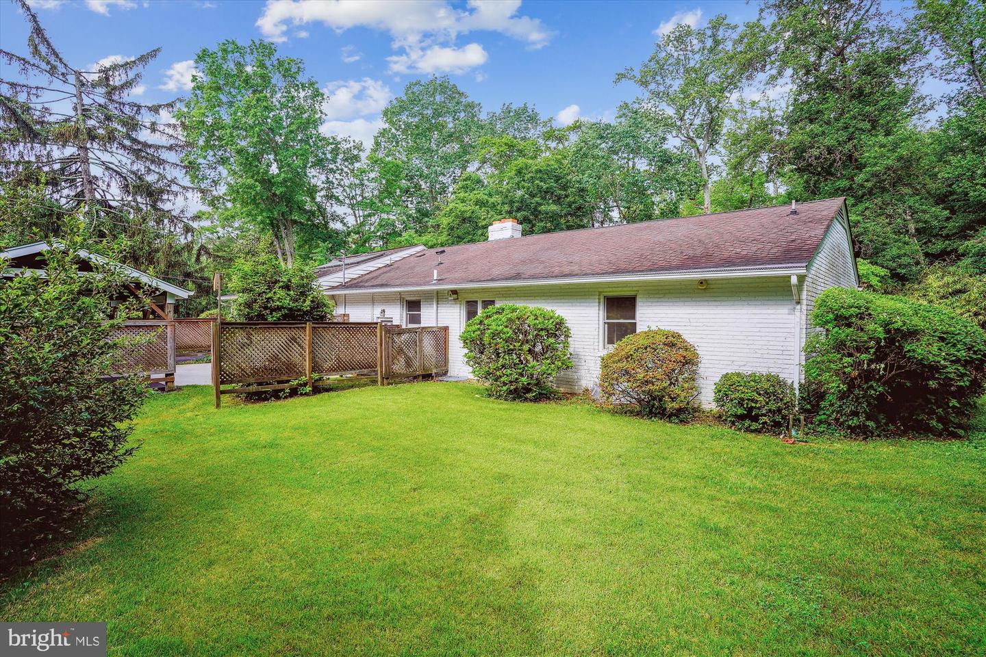 1116 MORNINGSIDE LN, ALEXANDRIA, Virginia 22308, 3 Bedrooms Bedrooms, ,3 BathroomsBathrooms,Residential,For sale,1116 MORNINGSIDE LN,VAFX2241094 MLS # VAFX2241094