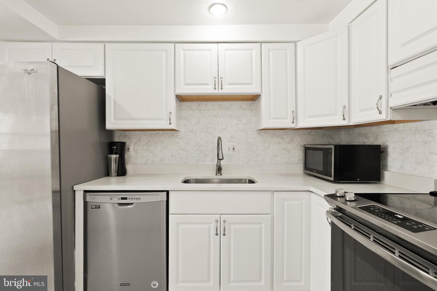 234 WILLOW TER, STERLING, Virginia 20164, 3 Bedrooms Bedrooms, ,2 BathroomsBathrooms,Residential,For sale,234 WILLOW TER,VALO2096586 MLS # VALO2096586