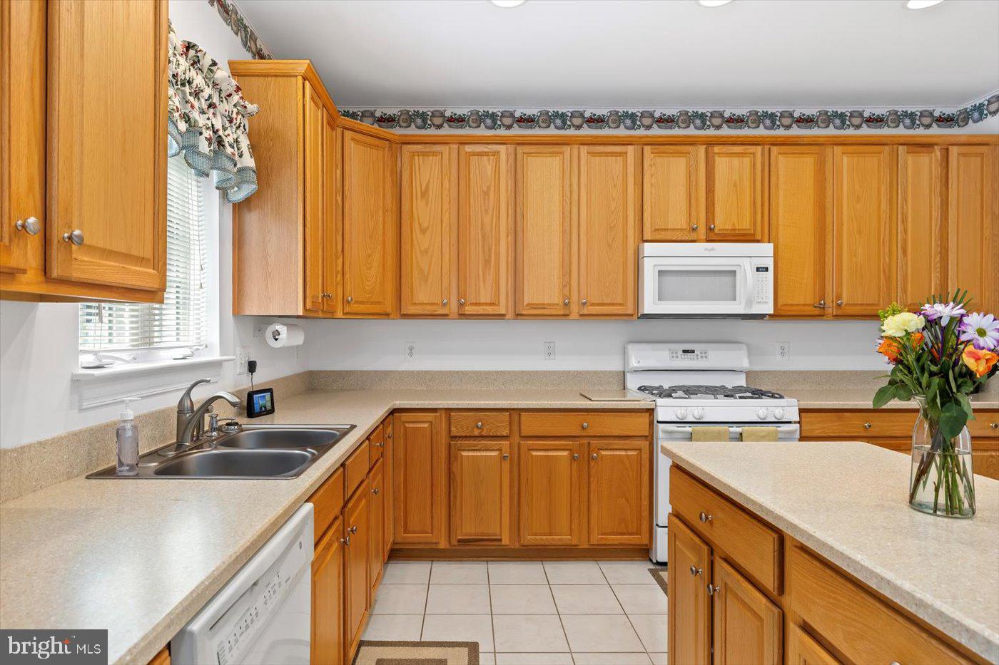 35118 SOMERSET RIDGE RD, LOCUST GROVE, Virginia 22508, 4 Bedrooms Bedrooms, ,3 BathroomsBathrooms,Residential,For sale,35118 SOMERSET RIDGE RD,VAOR2009704 MLS # VAOR2009704
