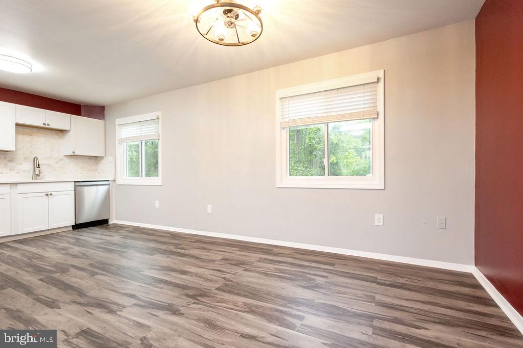 2699 CRISTINA CT, WOODBRIDGE, Virginia 22192, 4 Bedrooms Bedrooms, ,3 BathroomsBathrooms,Residential,For sale,2699 CRISTINA CT,VAPW2094738 MLS # VAPW2094738