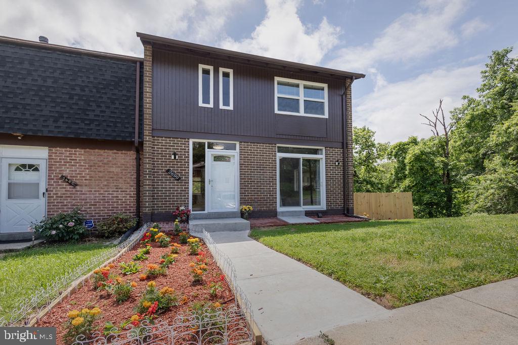 2699 CRISTINA CT, WOODBRIDGE, Virginia 22192, 4 Bedrooms Bedrooms, ,3 BathroomsBathrooms,Residential,For sale,2699 CRISTINA CT,VAPW2094738 MLS # VAPW2094738