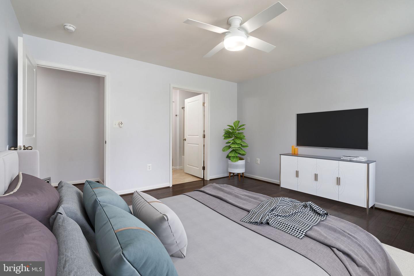 12008 LIVE OAK DR, CULPEPER, Virginia 22701, 3 Bedrooms Bedrooms, ,2 BathroomsBathrooms,Residential,For sale,12008 LIVE OAK DR,VACU2010596 MLS # VACU2010596