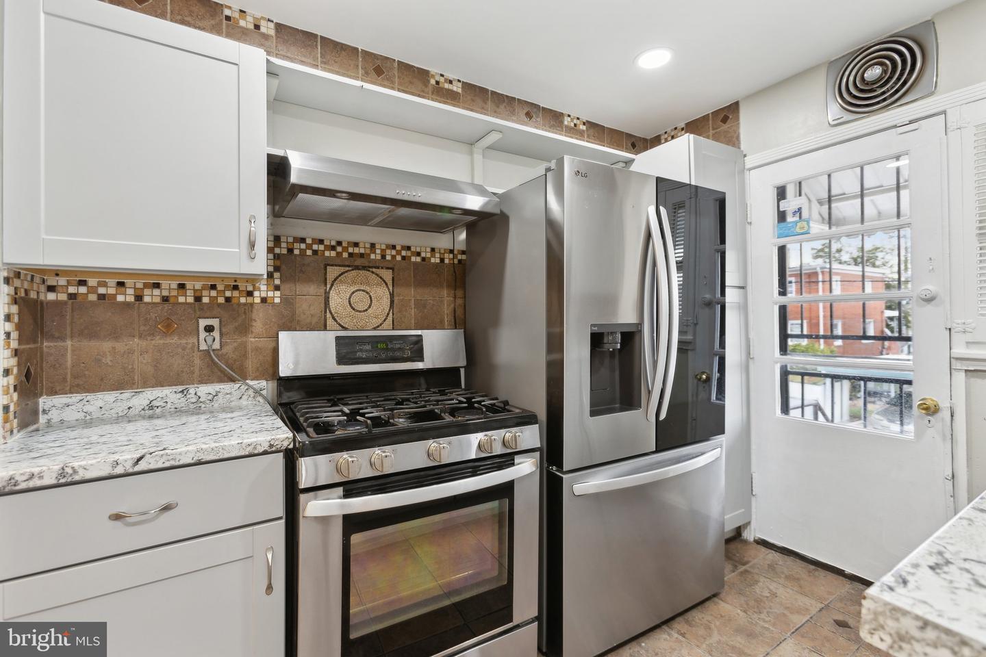 5041 12TH ST NE, WASHINGTON, District Of Columbia 20017, 3 Bedrooms Bedrooms, ,1 BathroomBathrooms,Residential,For sale,5041 12TH ST NE,DCDC2200762 MLS # DCDC2200762