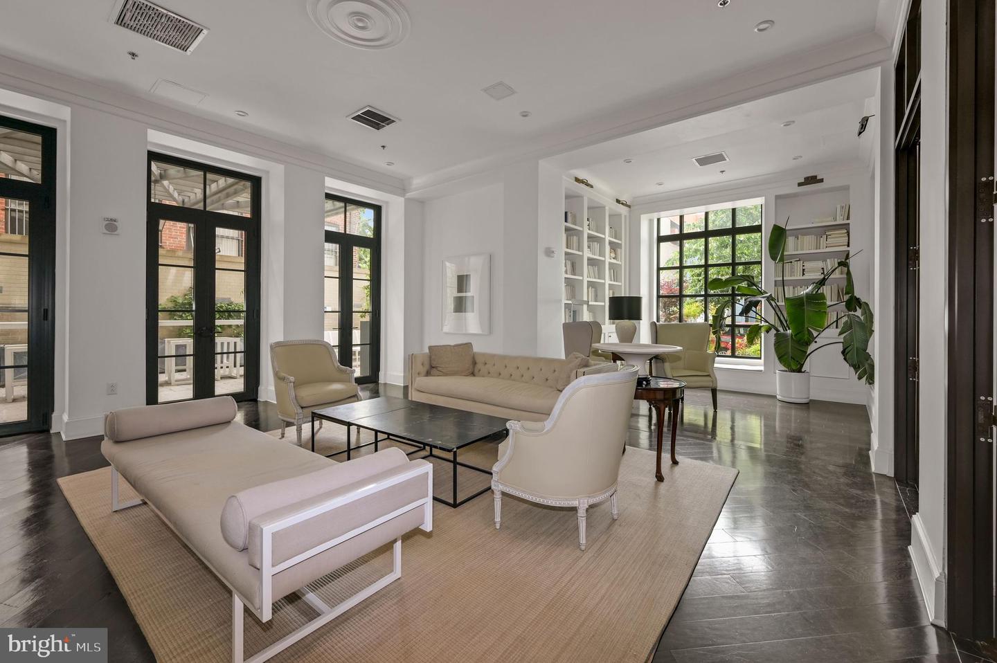 1011 M ST NW #406, WASHINGTON, District Of Columbia 20001, 1 Bedroom Bedrooms, ,1 BathroomBathrooms,Residential,For sale,1011 M ST NW #406,DCDC2200848 MLS # DCDC2200848