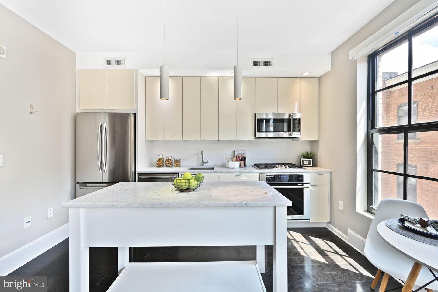 1011 M ST NW #406, WASHINGTON, District Of Columbia 20001, 1 Bedroom Bedrooms, ,1 BathroomBathrooms,Residential,For sale,1011 M ST NW #406,DCDC2200848 MLS # DCDC2200848