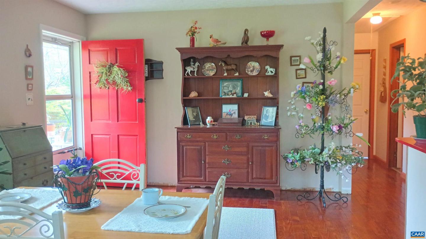 983 WILLIAMSTOWN RD, SHIPMAN, Virginia 22971, 2 Bedrooms Bedrooms, ,1 BathroomBathrooms,Residential,For sale,983 WILLIAMSTOWN RD,664559 MLS # 664559