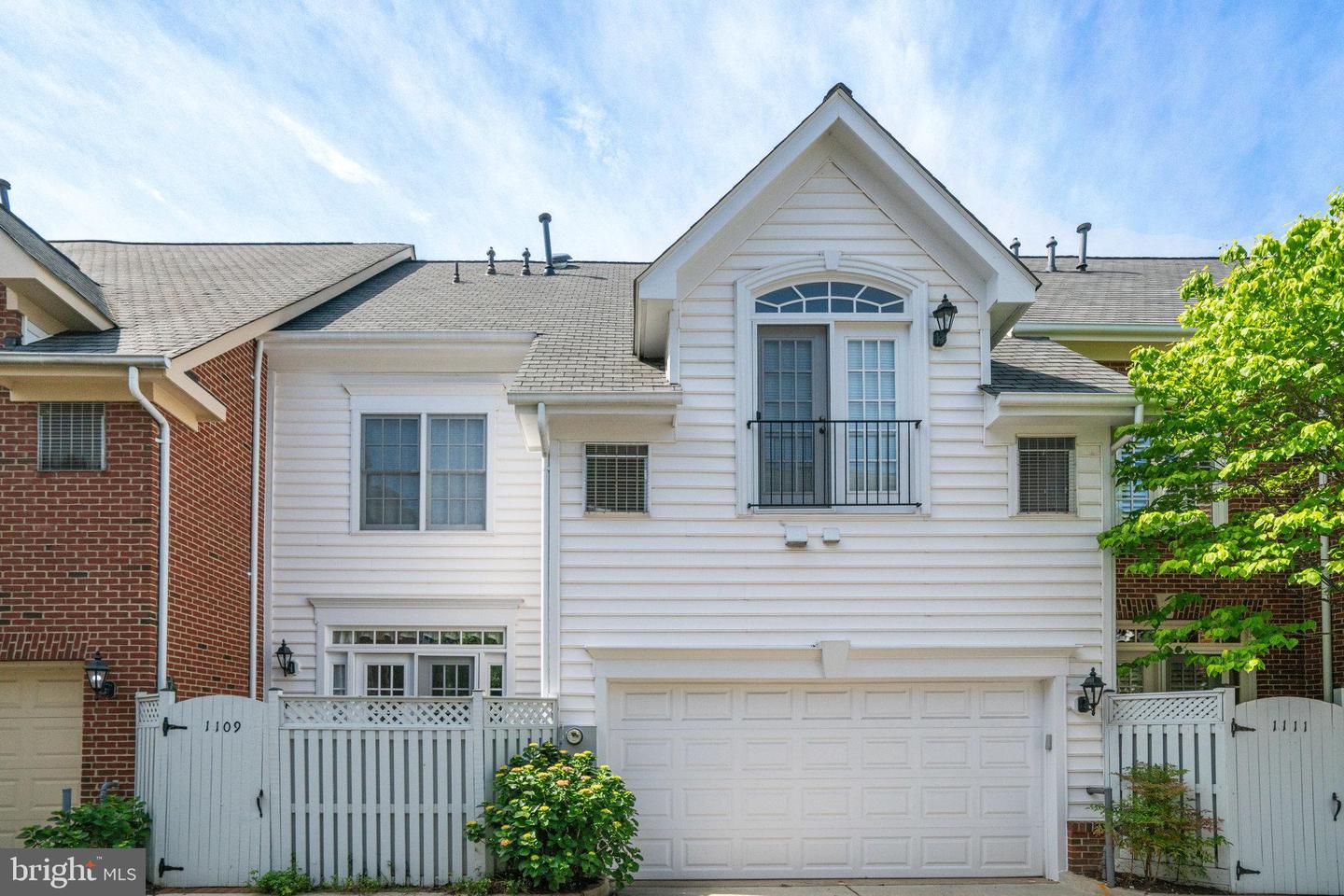 1109 ROUNDHOUSE LN, ALEXANDRIA, Virginia 22314, 3 Bedrooms Bedrooms, ,2 BathroomsBathrooms,Residential,For sale,1109 ROUNDHOUSE LN,VAAX2045390 MLS # VAAX2045390