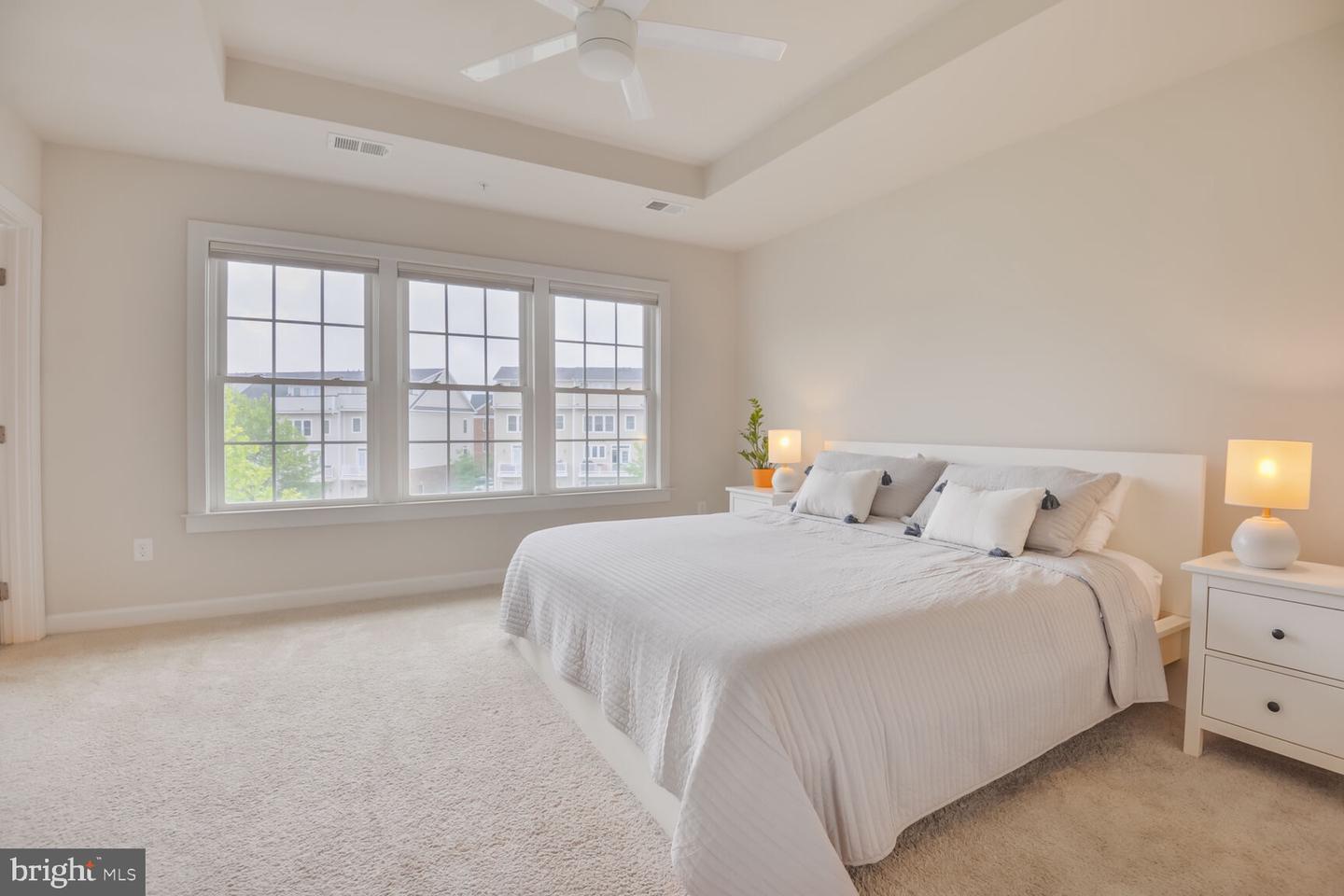 3153 JOHN GLENN ST, HERNDON, Virginia 20171, 4 Bedrooms Bedrooms, ,3 BathroomsBathrooms,Residential,For sale,3153 JOHN GLENN ST,VAFX2241134 MLS # VAFX2241134