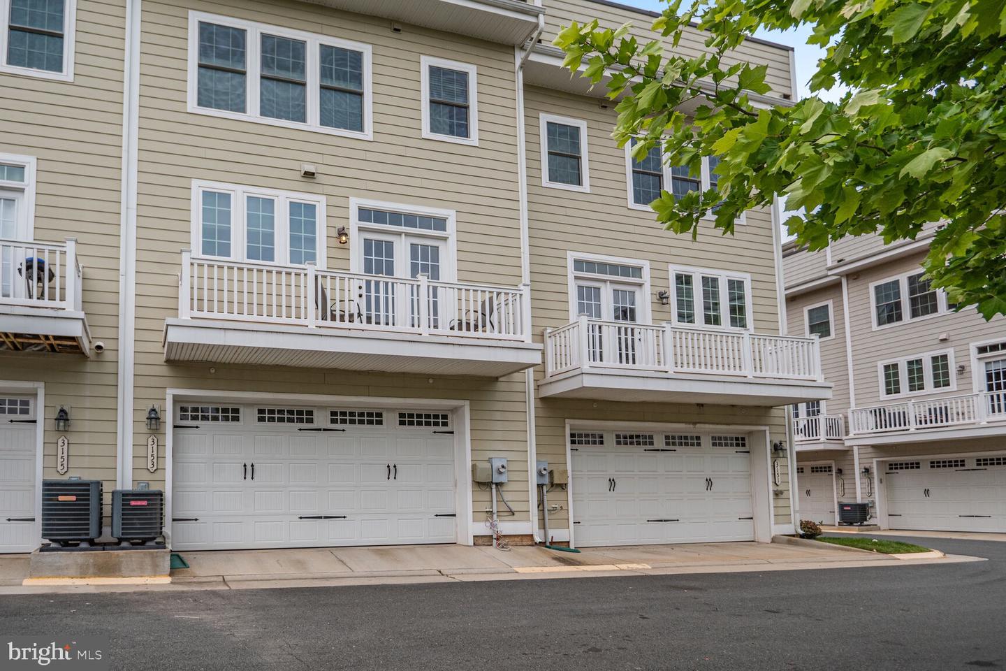 3153 JOHN GLENN ST, HERNDON, Virginia 20171, 4 Bedrooms Bedrooms, ,3 BathroomsBathrooms,Residential,For sale,3153 JOHN GLENN ST,VAFX2241134 MLS # VAFX2241134