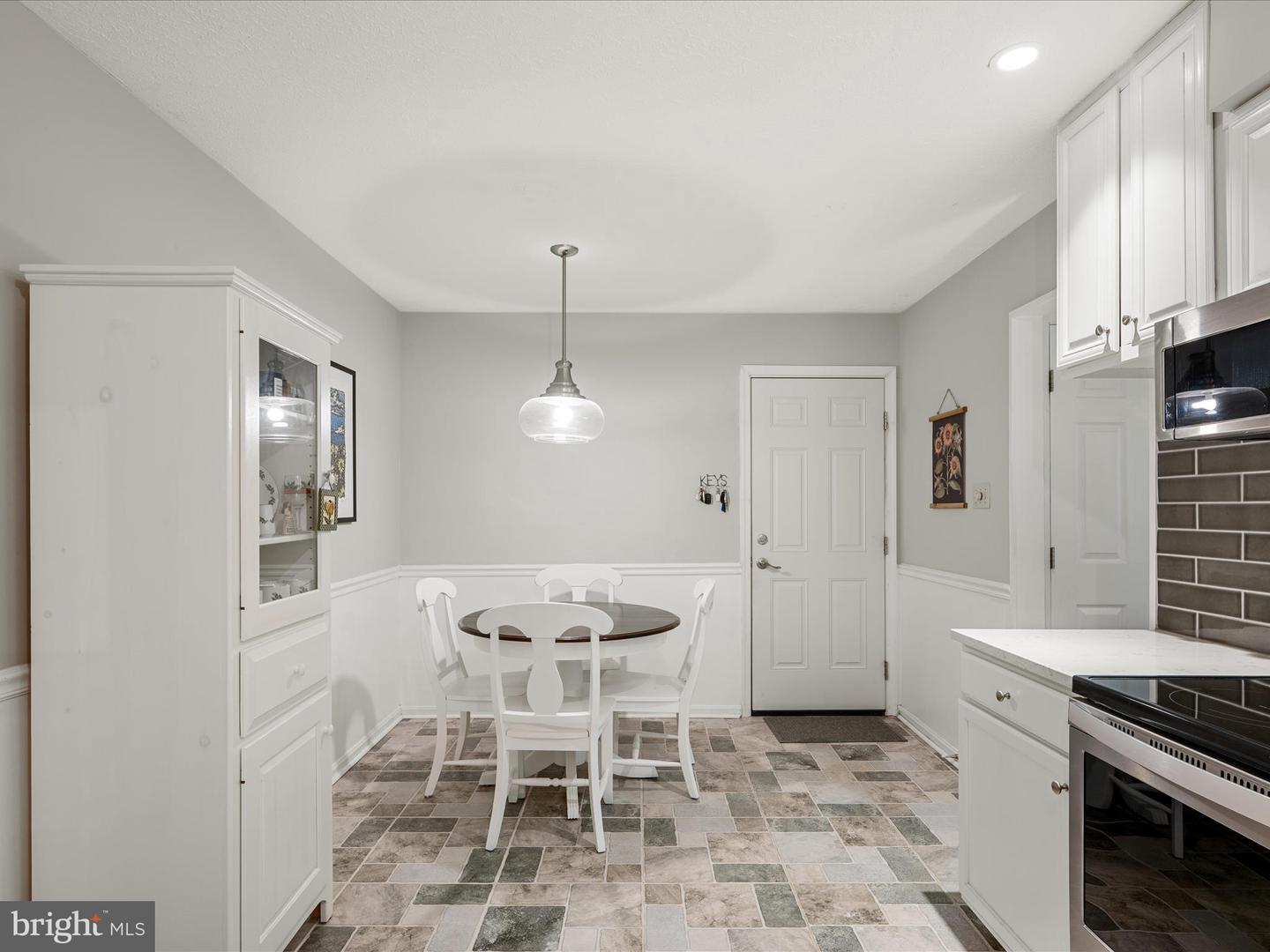 1109 OPEQUON AVE, WINCHESTER, Virginia 22601, 3 Bedrooms Bedrooms, ,2 BathroomsBathrooms,Residential,For sale,1109 OPEQUON AVE,VAWI2007704 MLS # VAWI2007704
