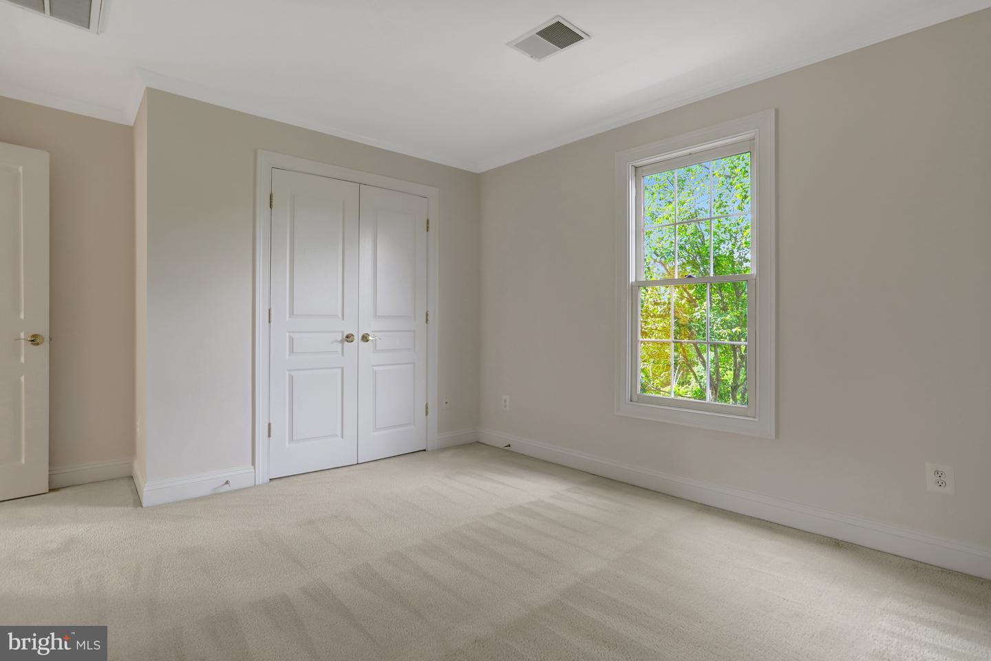 5252 WINTER VIEW DR, ALEXANDRIA, Virginia 22312, 5 Bedrooms Bedrooms, ,4 BathroomsBathrooms,Residential,For sale,5252 WINTER VIEW DR,VAFX2241136 MLS # VAFX2241136